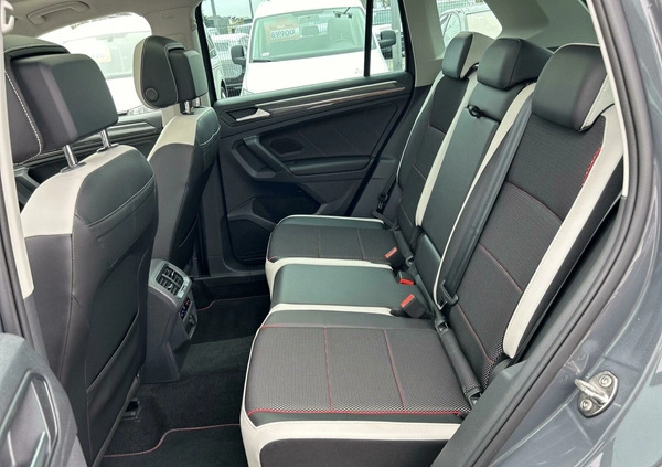 Volkswagen Tiguan cena 164900 przebieg: 19626, rok produkcji 2021 z Zambrów małe 781